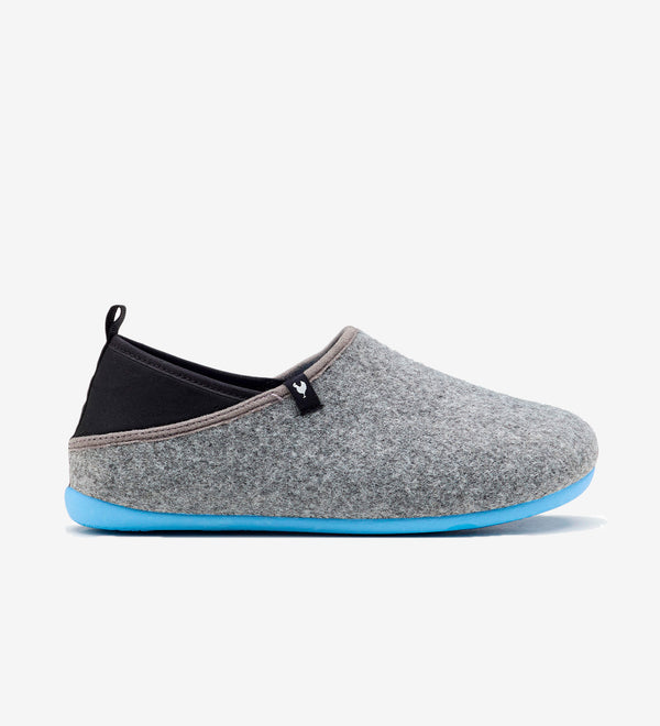ZAPATILLAS DE CASA LANNA DUAL FIT WOMAN GRIS & AZUL